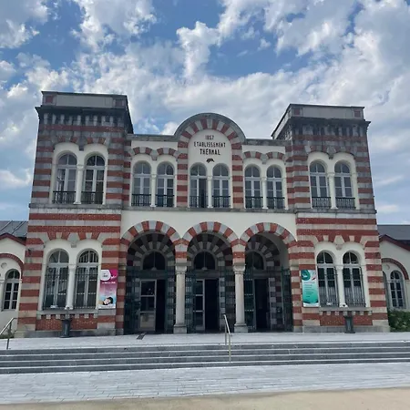 Petit Studio Avec Parking, Tres Bien Equipe Proche Des Thermes Et Du Centre Ville Nouvelle Literie Salies-de-Bearn Exterior photo
